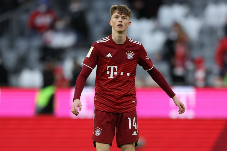 踢球者：门兴租借报价万纳尔遭拒，埃因霍温、不莱梅也在争夺球员