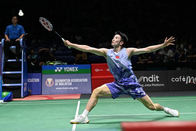 爱游戏全站-李诗沣迎25岁首胜 “梁王”组合止步大马赛次轮