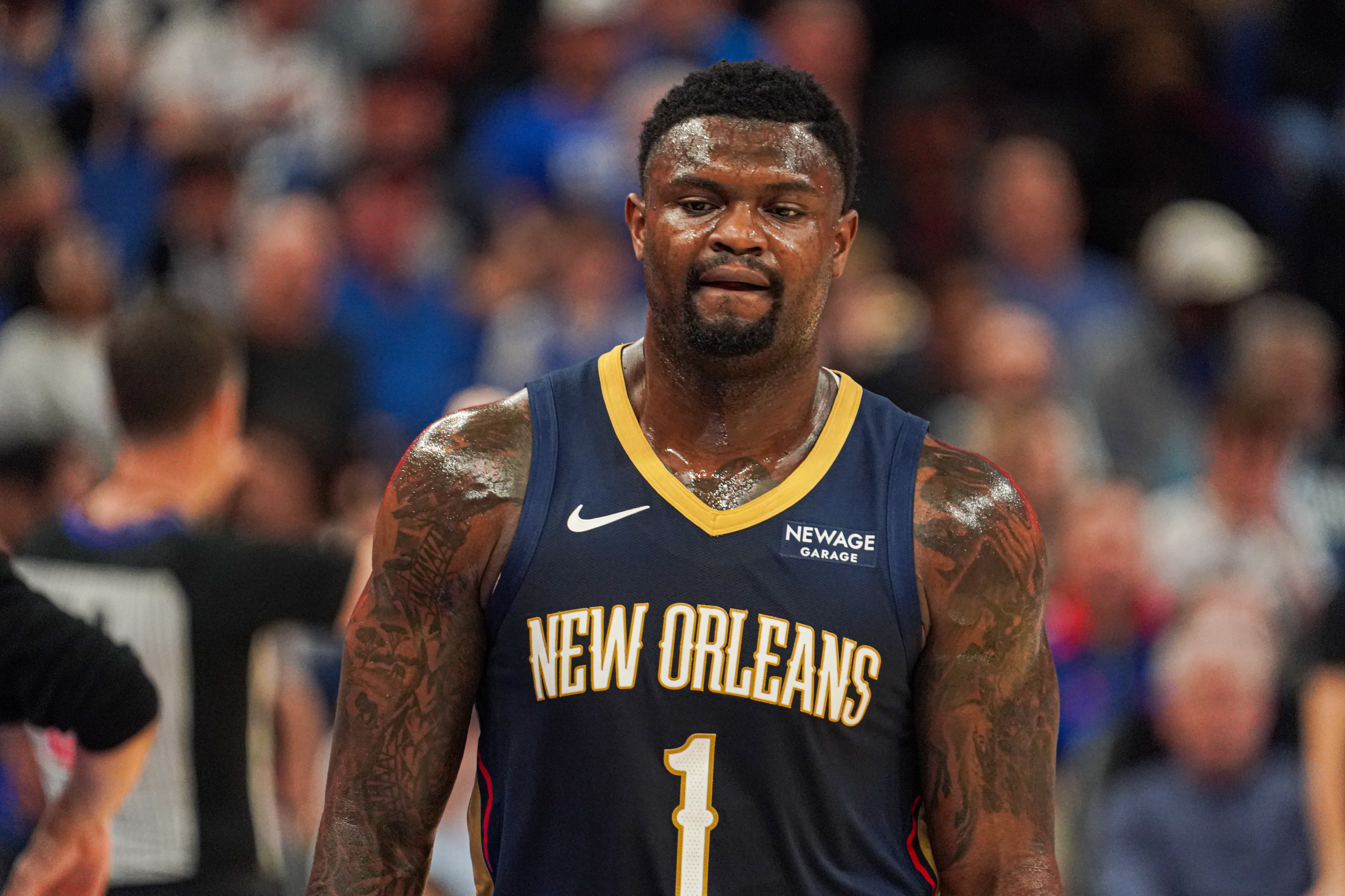 爱游戏-脆但不菜！锡安半场8中8独得21分5助 罚球8中5